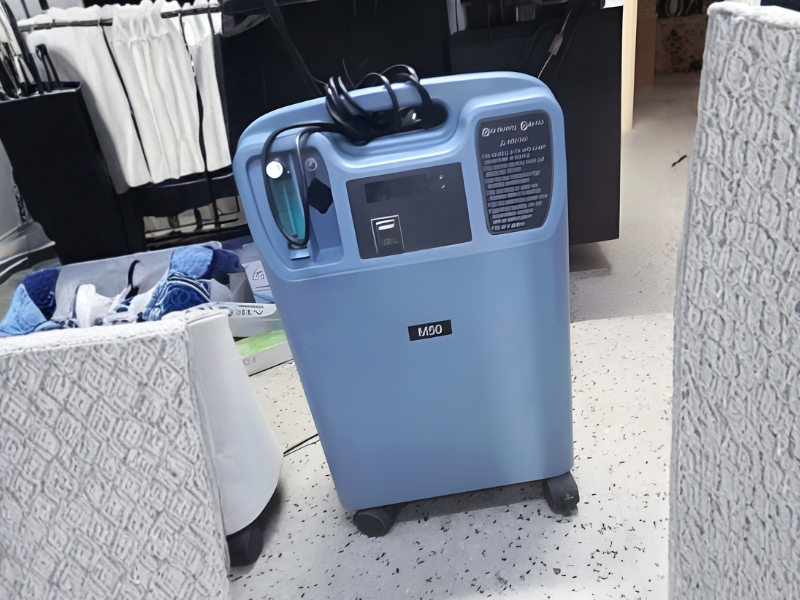 Philips Respironics Portable Oxygen Concentrator For Rental In Bangalore